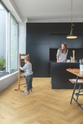 Плитка ПВХ Quick Step Vinyl Flex Pristine Дуб осенний медовый SGHBC20333 (740x129x2,5 мм)